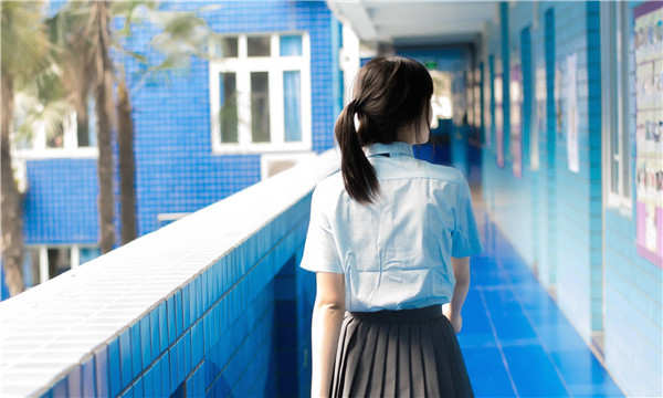 老街街道如何找到一个可以帮助我生孩子的女人？